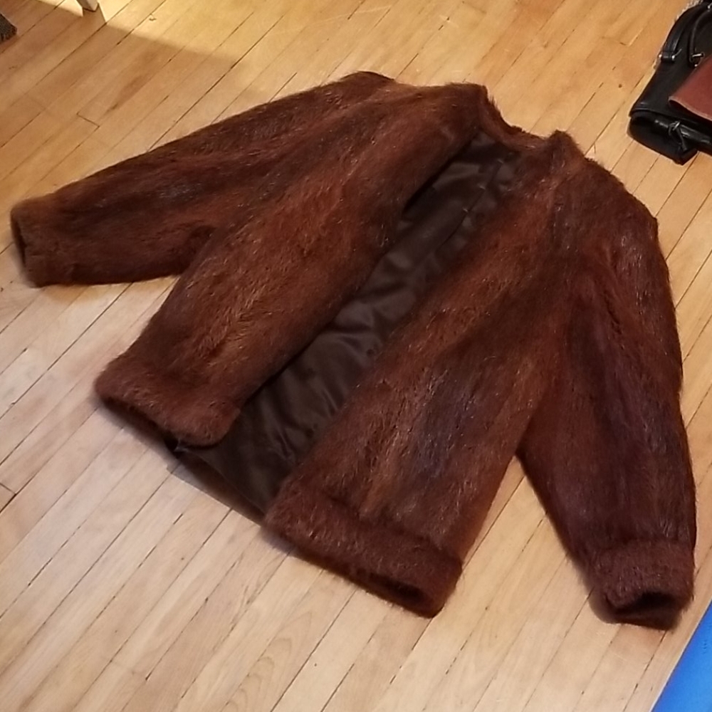 Fur Coat - Picture 2 of 3